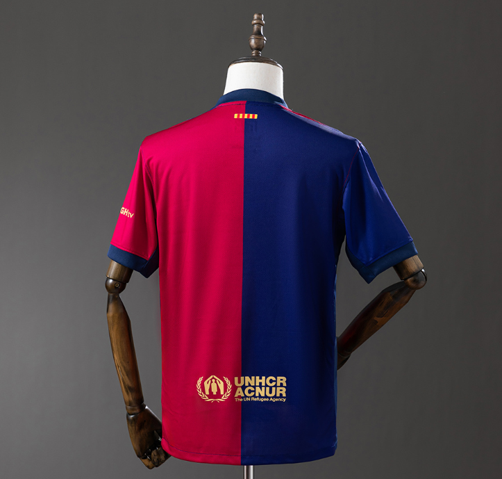 Camisola Edição Especial Barcelona & Cactus Jack de Travis Scott 25/26